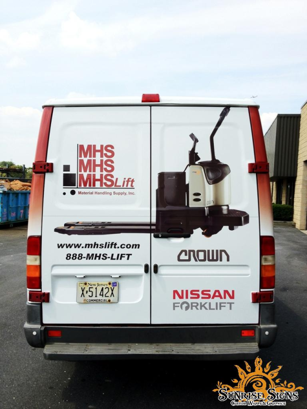 sprinter-truck-lettering-resized-600