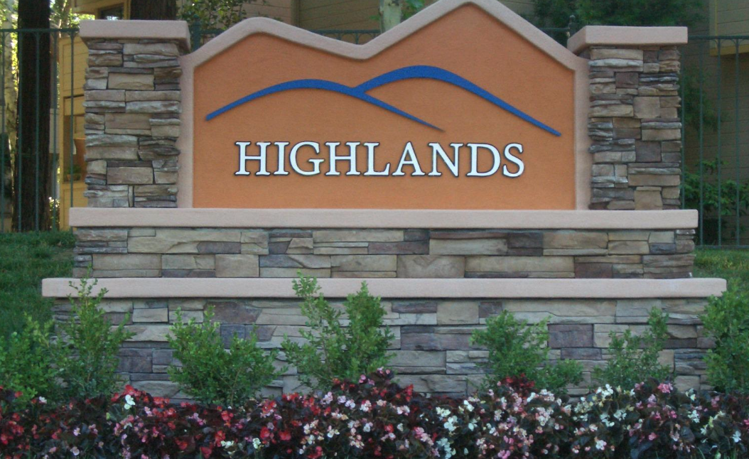 What Makes Modern Monument Signs Stand Out in 2025?